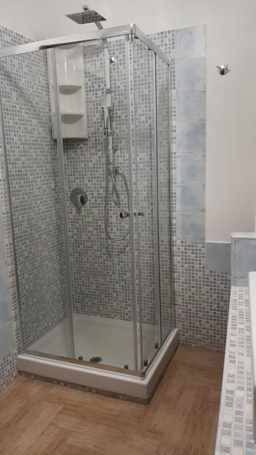 Civico 16A - Apartment - With Private Parking กวาร์ตู ซานเตเลนา ภายนอก รูปภาพ